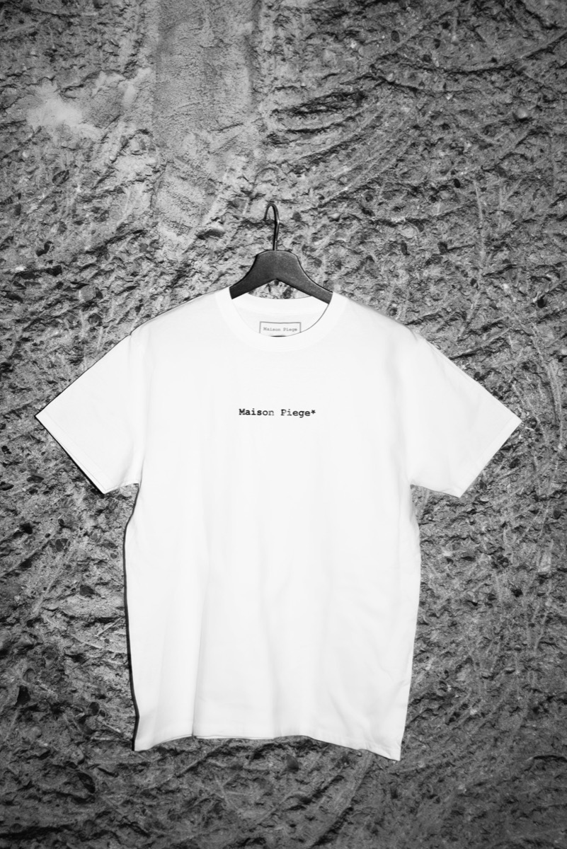 WHITE TEE CLASSIC
